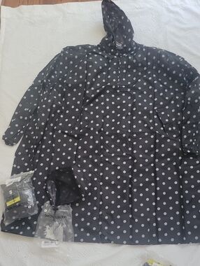 Men's Black Polka Dot Hooded Rain Poncho